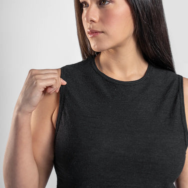 womens sustainable clothing crop tank ultralight color black